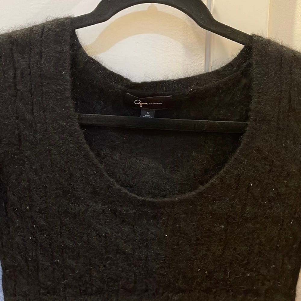 Aqua cable knit cashmere sweater